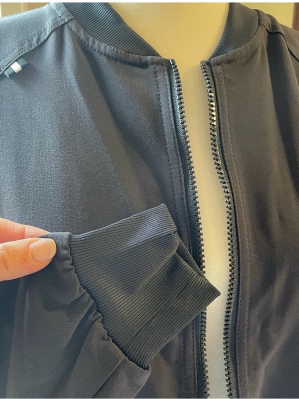 Beyond Scrubs Black Bomber Jacket - Professional Scrub Jacket, sold as set - Picture 5 of 9